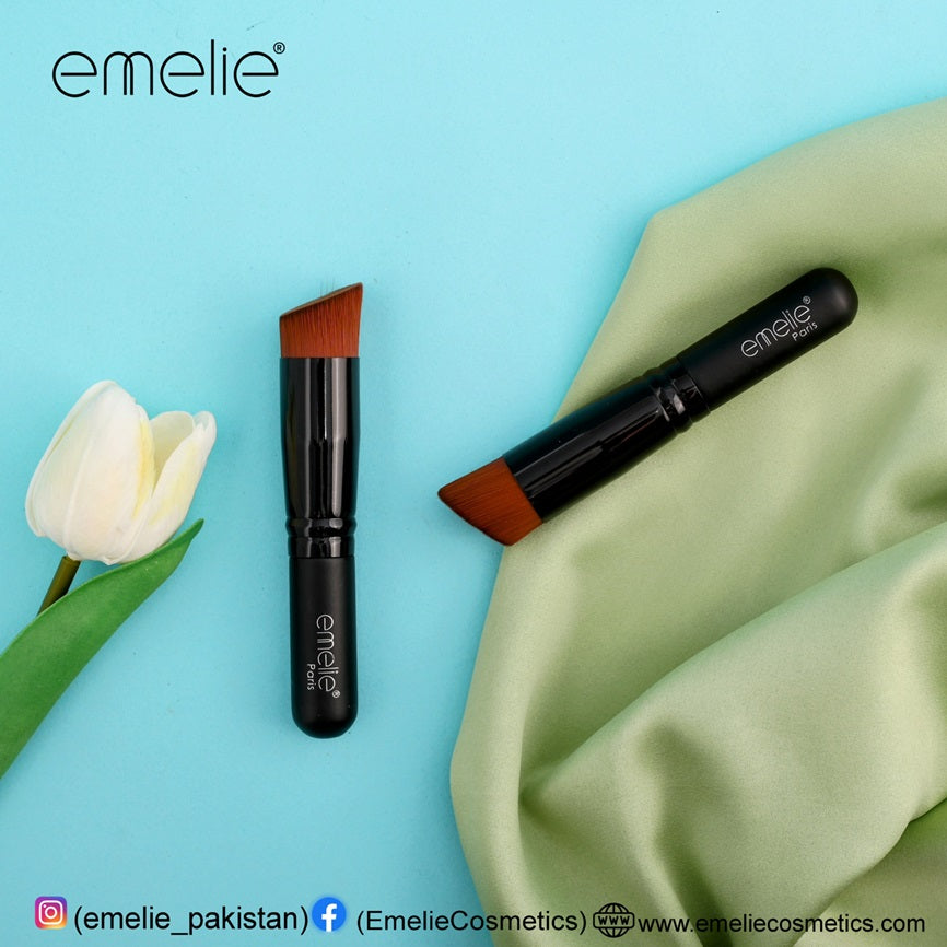 Angled Flat Foundation Powder Brush