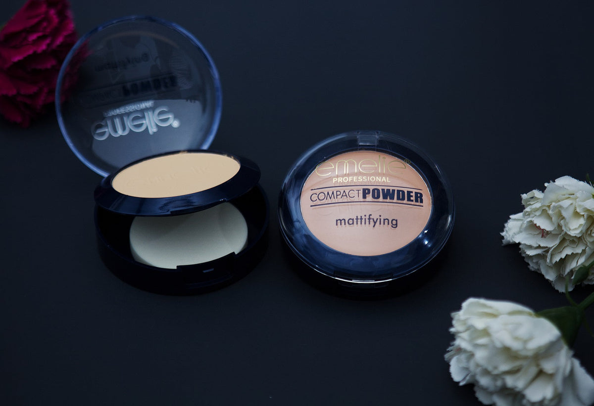 Mattifying Compact Powder
