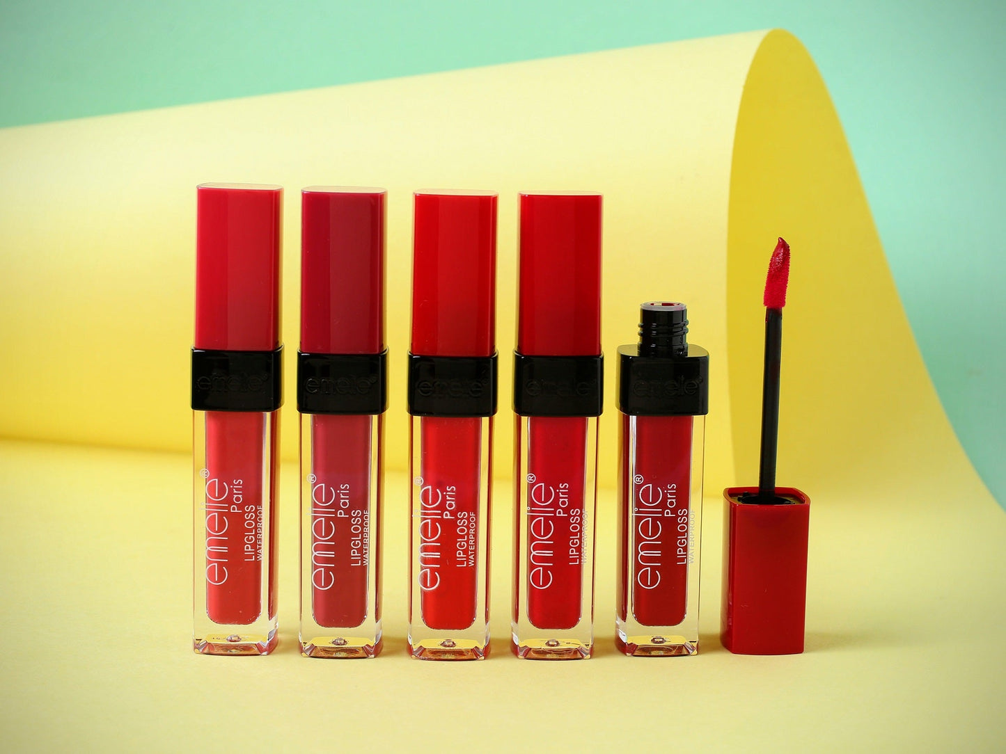 Emelie Matte Lip Gloss Valvet