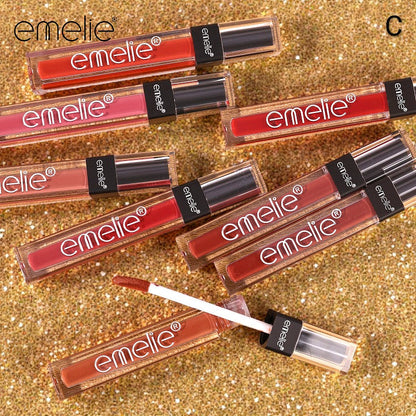 Emelie Matte Lip