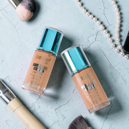 emelie® Paris Matt Base Stay On 24H Full Coverage Foundation SPF20