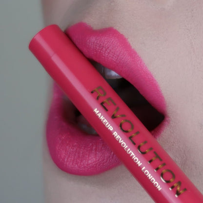 Makeup Revolution Velvet Kiss Lip Crayon