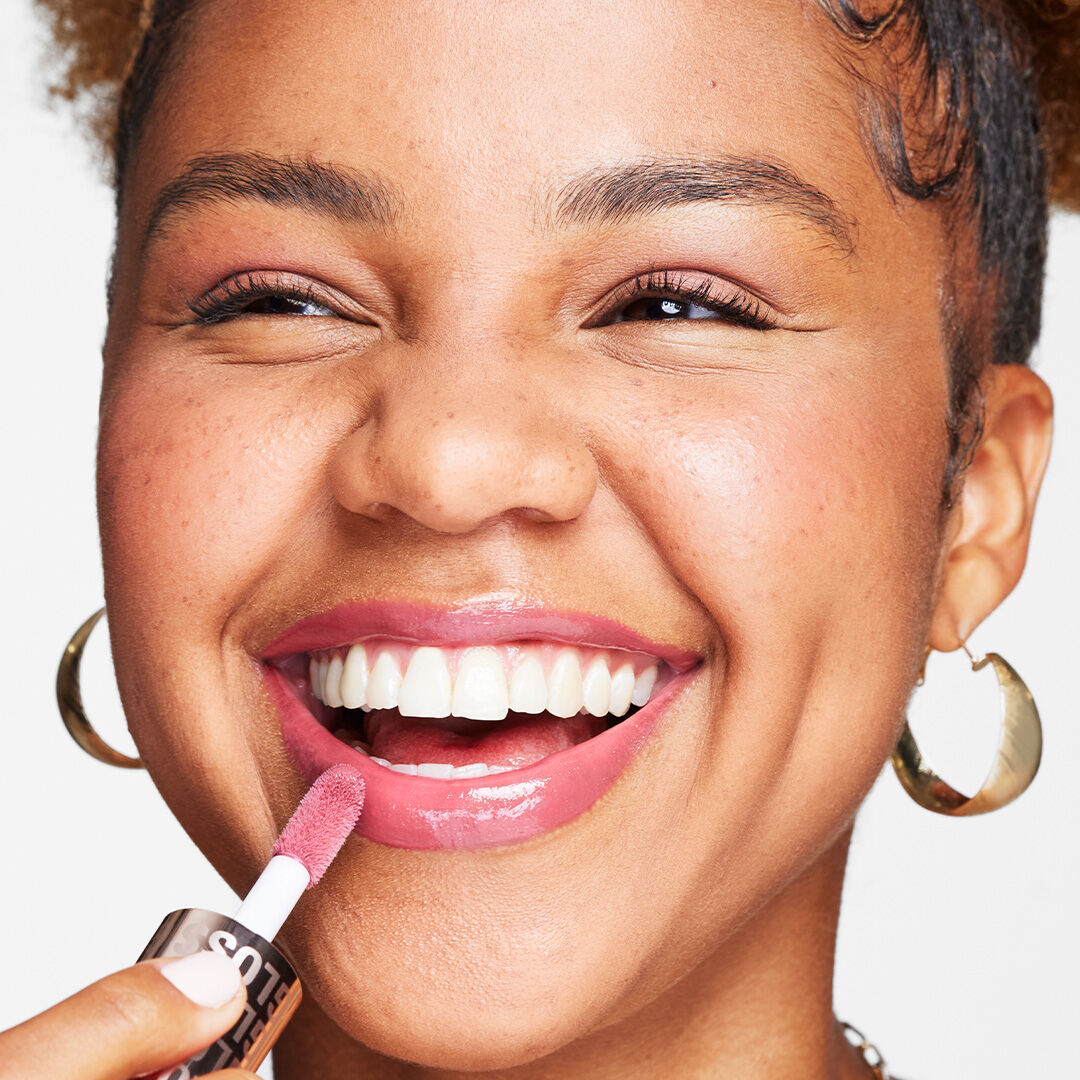 Revolution Pout Bomb Plumping Gloss